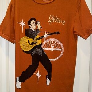 Elvis Presley Graphic T-Shirt - Brown
